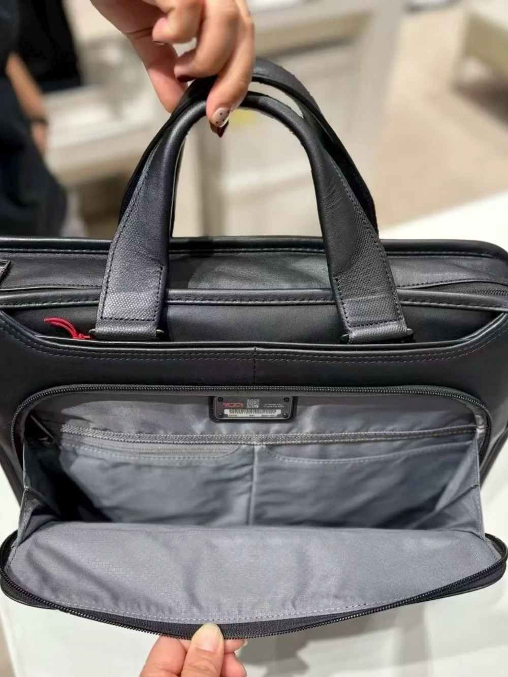 TUMI 96110D2 Alpha 2 Slim Deluxe Leather Portfolio